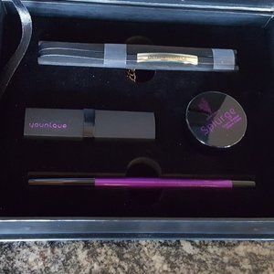 Younique Defend Innocence Gift Box